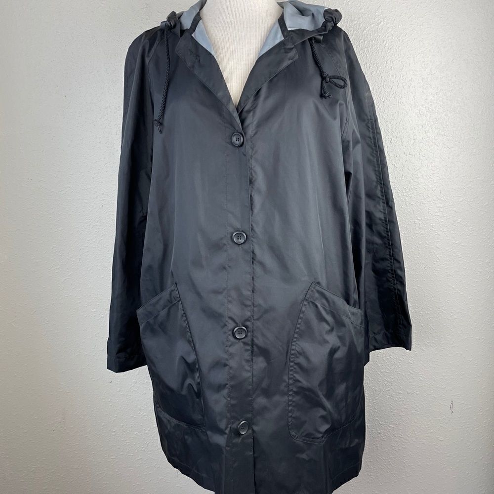 London Fog Hooded Wind Breaker Size M EUC
